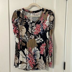 NWT Cathy Floral Long Sleeve with shoulder rushing.